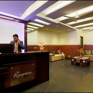 Arch Anand International 4* Нью-Дели