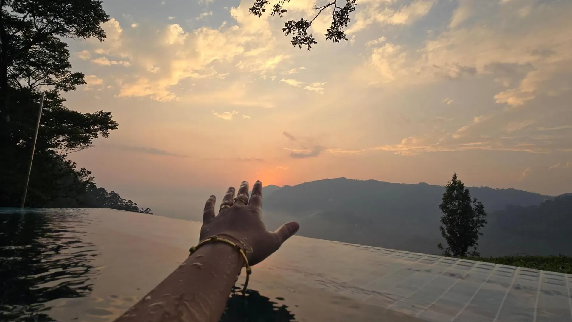 ***  Beauty Spot Munnar Hotel India